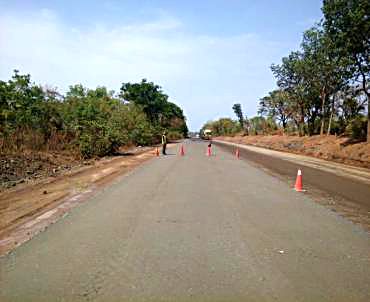 Work in Progress... Construction workers making progress on the Rehabilitation of Ilorin -Jebba -Mokwa-Birnin -Gwari-Kaduna-Road in Kwara State first awarded in 2013 but poorly funded until releases were made from the 2016 budget which has made possible the engagement of 350 local staff and deployment of 100 sets of equipment