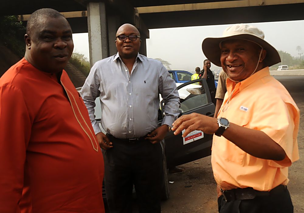 Federal Controller of Works, Ogun, Engr. Olukayode Popoola(left), Project Supervisor, Engr. Nelson Olubakinde(middle) andÂ Controller of Works, Lagos, Engr. Godwin Eke(right)Â during a monitoring tour of the Lagos to Sagamu Section of theÂ Lagos - Ibadan expressway, on Friday 30th, December 2016Â 