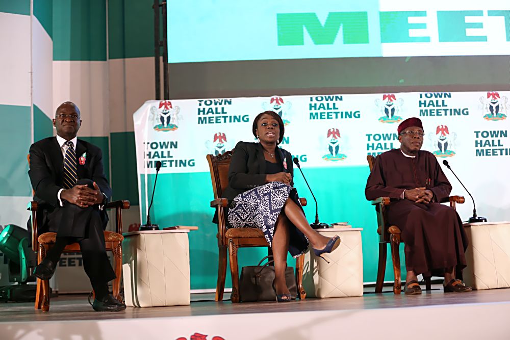 Hon.Minister of Power, Works & Housing, Mr Babatunde Fashola,SAN ( left), Finance Minister, Mrs Kemi Adeosun (middle) and their Agriculture and Rural Development counterpart, Chief Audu Ogbeh (right) during the Special Town Hall Meeting with Youths organized by the Federal Ministry of Information and Culture at the Banquet Hall, State House Abuja on Tuesday 20th December, 2016