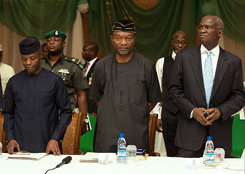 Vice President, Prof. Yemi Osinbajo SAN (left), Hon. Minister of Power, Works & Housing, Mr Babatunde Fashola,SAN (right) and Minister of Budget & National Planning, Senator Udoma Udoma(middle) during the 2nd Presidential Quarterly Business Forum at the State House Banquet Hall, Abuja on Monday 23rd, January 2017