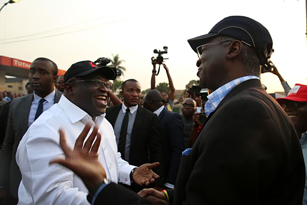 Hon. Minister of Power, Works & Housing, Mr Babatunde Fashola,SAN(right) being welcomed by the Governor of Abia State, Dr. Okezie Ikpeazu (left)  during the  inspection tour of the ongoing construction work on the Rehabilitation of  Ikot  Ekpene - Ikot Umuoessien - Aba Road in Abia / Akwa - Ibom States by the Brent Investment Nigeria Limited  on Thursday 2, February 2017