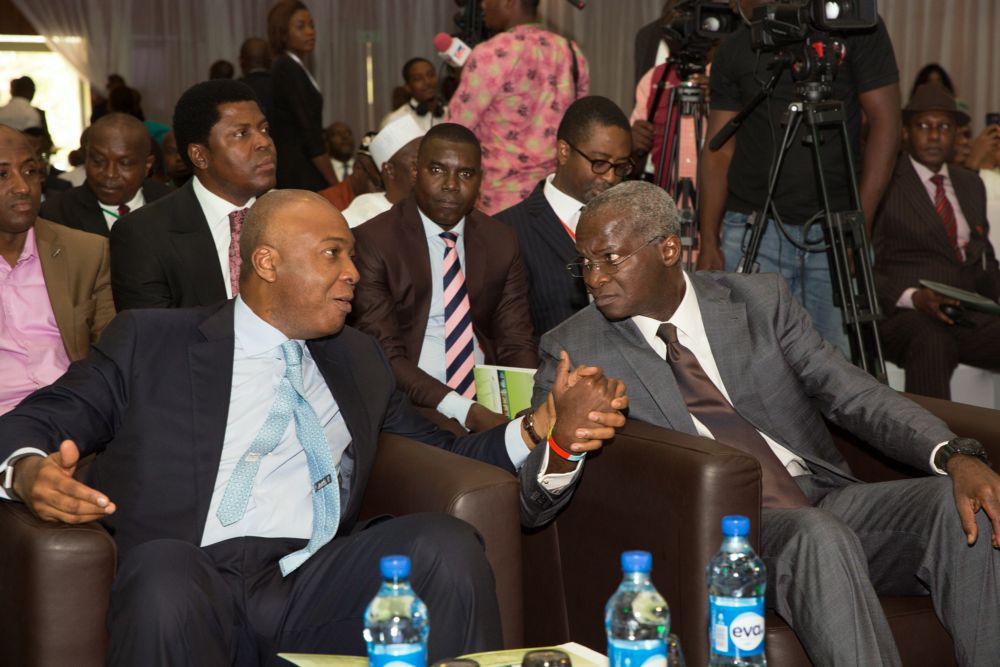 Hon. Minister of Power, Works & Housing, Mr Babatunde Fashola, SAN (middle) and President of the Senate, Dr Olubukola Saraki(left) during the Stakeholders Interactive Dialogue/Workshop on the Power Sector with the theme,"The Nigerian Power Challenge: A Legislative Intervention," organized  by the National Assembly at the Congress Hall, Transcorp Hilton, Abuja on Tuesday 7th, February 2017