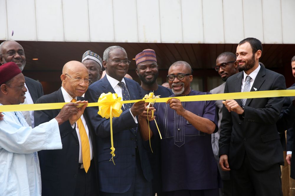 Hon. Minister of Power, Works & Housing, Mr Babatunde Fashola,SAN(middle),Chairman, Senate Committee on Power, Senator Enyinnaya Abaribe(2nd right),Chairman, MTN Nigeria, Dr Paschal Dozie(2nd left),CEO Lumos Nigeria, Mr Yuri Tsitrinbaum(right) and othersÂ duringÂ the launch of the Mobile Electricity Service by MTN at theÂ Transcorp Hilton Â Hotel, Abuja on Monday 21st, February 2017