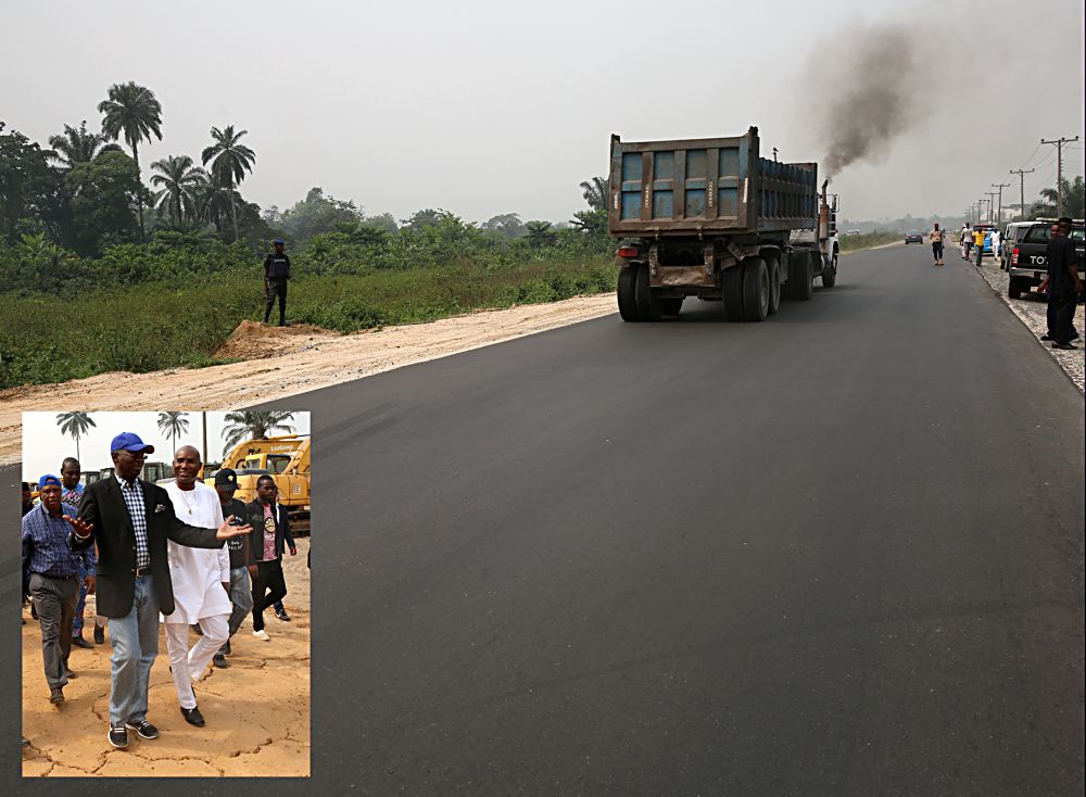 The Warri  Sapele Express Road being used by motorists after completion of the Emergency Repairs of its failed portions by the Federal Government as seen on Saturday 18 February 2017 INSET Hon Minister of Power Works  Housing Mr Babatunde Fashola SAN right and Vice Chairman SenateCommittee on Land Transport SenOvie Omo  Agege middleduring the Hon Ministers inspection tour of the WarriSapele Emergency Repairs andongoing construction work on Dualisation of Sapele  Ewu Road Section 1 Sapele  Agbor road in Delta State on the third day of his inspection tour ofHighway Projects in the South  South Zone of the country on Saturday 18 February 2017