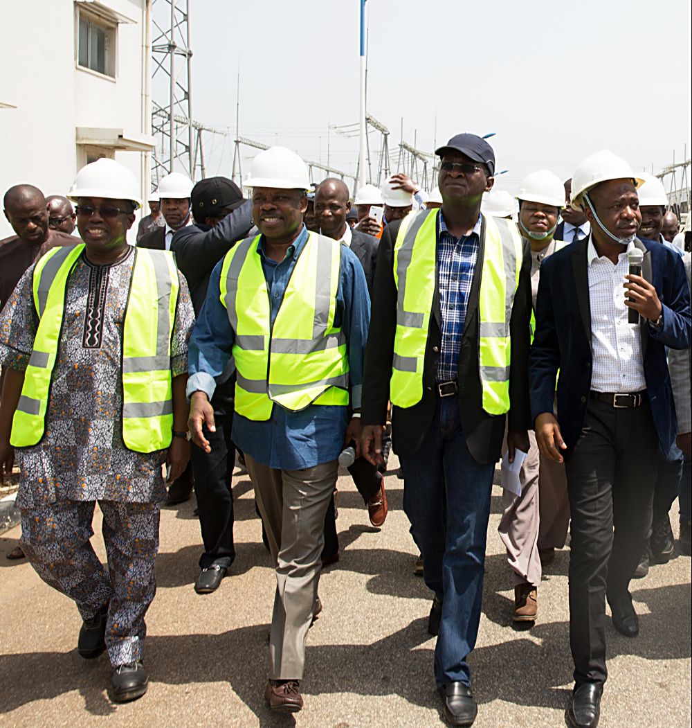 Hon Minister of Power Works  Housing Mr Babatunde Fashola SAN 2nd right and Governor of Ogun State Sen Ibikunle Amosun2nd left being conducted round by the Managing DirectorCEOPacific Energy Company Limited Mr MA Afini right and General Manager Pacific Energy Company Limited Mr Tolu Dareleft during the HonMinister s inspection tour of the Olorunsogo Power Plant t in Ogun State on Day Three  of his inspection tour of Highway Projects in the South West  Zone on Saturday 25th March 2017