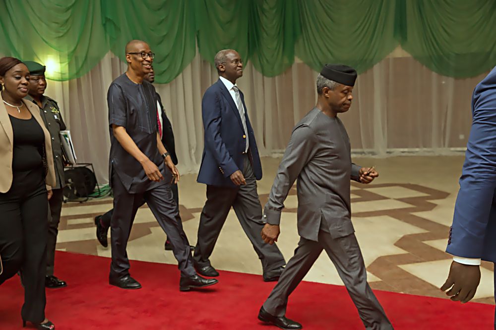 Acting President Prof Yemi Osinbajo SAN 1strow Hon Minister of PowerWorks  Housing Mr Babatunde FasholaSAN2ndrow Minister of Industry Trade and Investment Mr Okechukwu Enelamah3rdrow and Minister of Finance Mrs Kemi Adeosu4throw during the 4thPresidential Quarterly Business Forum which focused on two themes the Power Sector and Public Revenue Generation at the Banquet Hall Presidential Villa Abuja on Tuesday 11th July 2017