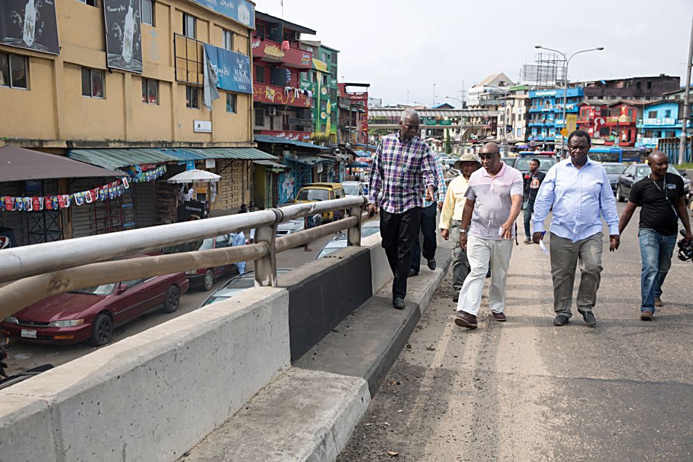 Hon Minister of Power Works  HousingMr Babatunde FasholaSANleftDirector Highways Construction and Rehabilitation in the Ministry Engr Yemi Oguntominiyimiddle and Director Highways SouthWest Engr Emmanuel Adeoye right during the inspection of the undulation points on Apongbon Bridge slated for repairs by the Federal Government and other selected roads in Lagos on Saturday 2nd September  2017