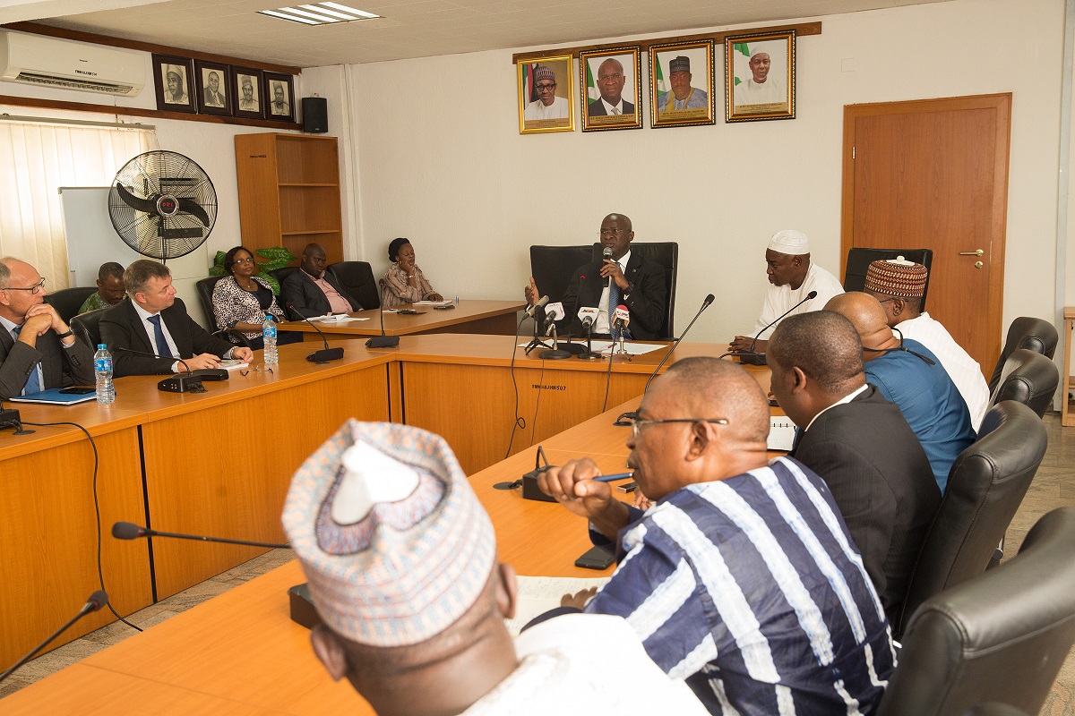 Minister of Power Works  HousingMr Babatunde FasholaSANleft   Minister of State Surv Suleiman Zarma HassanrightManaging DirectorCEO Julius Berger Nigeria Plc Mr Wolfgang Goetsch2nd left other representatives of construction firms and Directors in the Ministry during a meeting with the Contractors for a  Progress Report on Road Projects Across the country at the Ministry of Power Works  Housing Headquarters Mabushi Abuja on Tuesday 19th September 2017