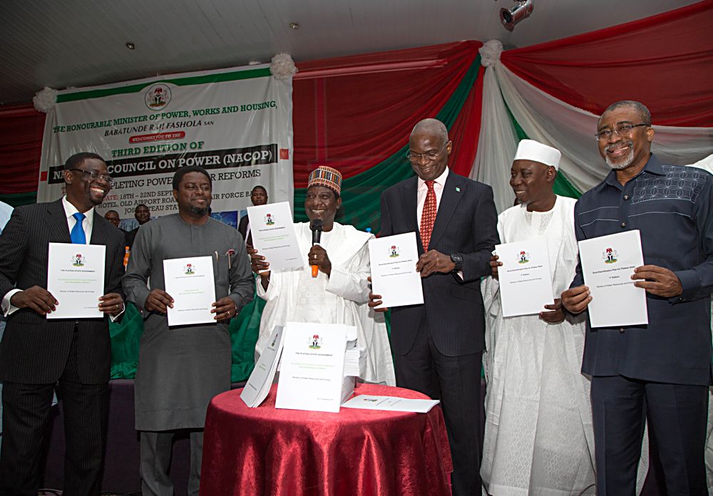 Hon Minister of Power Works  Housing Mr Babatunde Fashola SAN3rd right Minister of State Surv Suleiman Zarma Hassan 2nd right Governor of Plateau State Barr Simon Bako Lalong3rd leftChairman  Senate Committee on Power Sen Eyinnaya Abaribe rightChairman House Committee on Power Hon Daniel Asuquo2nd left and Plateau State Commissioner for Water Resources and Energy EngrWuyep David Jaafaru left display copies of the Plateau State Policy and Strategy on Renewable Energy during the Executive Session of the 3rd National Council on PowerNACOP with the theme Completing Power Sector Reforms at the Crest Hotel  Gardens Old Airport Road Jos Plateau State on Thursday 21st September 2017