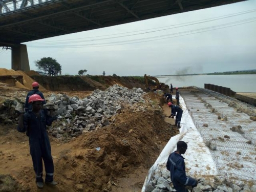 On Going ReinformentMaintenance Works on the Old Niger Bridge