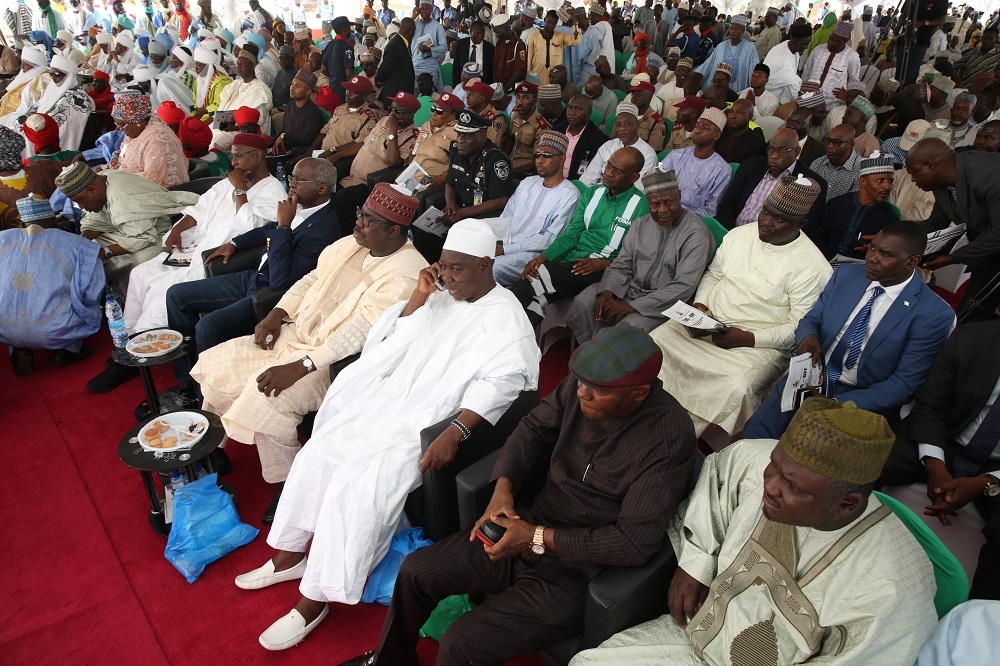 Hon Minister of Power Works  Housing Mr Babatunde FasholaSAN4th right Deputy Governor of Kano State Prof Hafizu Abubakar 2nd rightMinisters of State Hon Mustapha Baba Shehuri rightSurveyor Suleiman Hassan Zarma3rd right Permanent Secretary Works  Housing Mr Bukar Mohammed4th leftChairmanSenate Committee on Works SenKabiru Gaya3rd leftand others during the flag off ceremony of the Reconstruction of the Abuja KadunaZariaKano Dual 