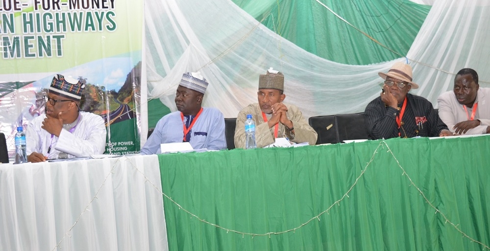 Council members deliberating on the submission from the various Thermatic Group reports at the National Council on Works holding at Kebbi State  Photos by Bose from Press Department of the Ministry