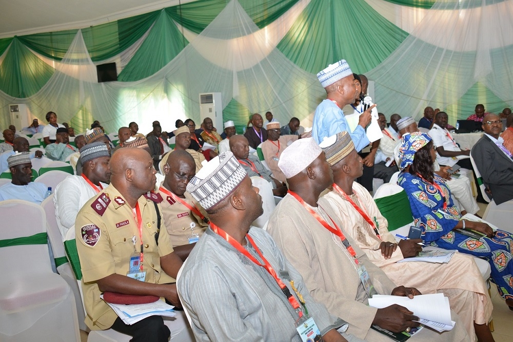 Council members deliberating on the submission from the various Thermatic Group reports at the National Council on Works holding at Kebbi State  Photos by Bose from Press Department of the Ministry