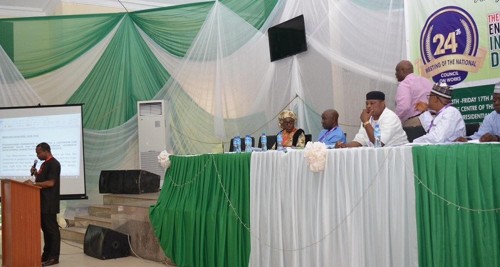 Council members deliberating on the submission from the various Thermatic Group reports at the National Council on Works holding at Kebbi State  Photos by Bose from Press Department of the Ministry