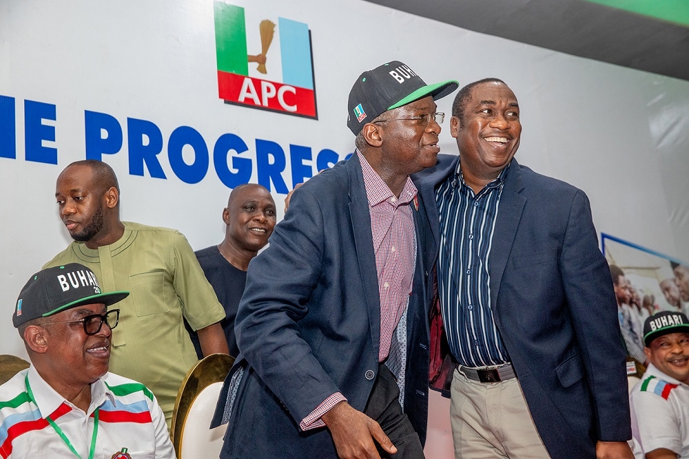 ALL FOR PMB 2019 Hon Minister of Power Works  Housing Mr Babatunde Fashola SANmiddle Senator representing Lagos East District Senator Gbenga Ashafaleft and the Deputy Governorship Candidate of the All Progressives Congress in Lagos State Dr Femi Hazmat right during the inauguration ofthe 5000 Foot Soldiers drawn from the 377 Wards in Lagos State to complement the activities of the APC for the reelection of President Muhammadu Buhari and Vice President Prof Yemi Osinbajo SAN at The Haven Event Centre Ikeja Lagos on Tuesday 20th November 2018