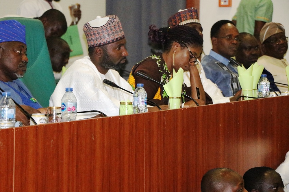 Hon  Minister of Works   Housing  Mr Babatunde Fashola SAN 2nd left   Minister of State in the Ministry  Engr  Abubakar Aliyu  3rd left   Permanent Secretary  Works   Housing  Mr  Mohammed Bukar middle  and others  during the First Interactive Session with the Senate Committee on Works at the Conference Room 231  New Senate Building   National Assembly Complex  Abuja on Thursday  3rd October 2019