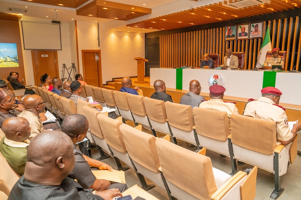 Cross Section of the Directors and other members of Staff of the Ministry of Works   Housing and Ministry of Power during  the Federal Ministry of Works   Housing 2018 Recognition   Reward Ceremony at the Idris  A  Abdulkadir Auditorium National Universities Commission Maitama  Abuja