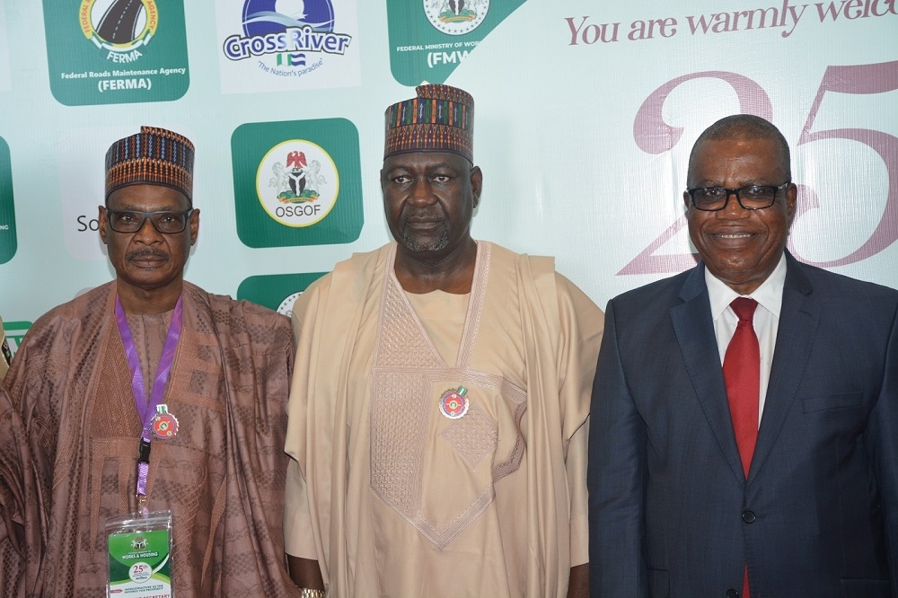 The Honourable Minister of Works and Housing ably represented by the Minister of State Engr  Abubakar D  Aliyu  FNSE  the Executive Governor of Cross River State ably represented by the Deputy Governor  Prof  Ivara Esu  the Permanent Secretary  Ministry of Works and Housing Mohammed Bukar  the Permanent Secretary  Cross River State Ministry of Works  Dr  Mrs  Ihort G C Achu  the Director  Planning  Research and Statistics Department  FMW H Dr  Famous S  Eseduwo and other dignitaries at the formal opening ceremony of the 25th Meeting of the National Council on Works holding in Calabar  Cross River on the 28th November  2019