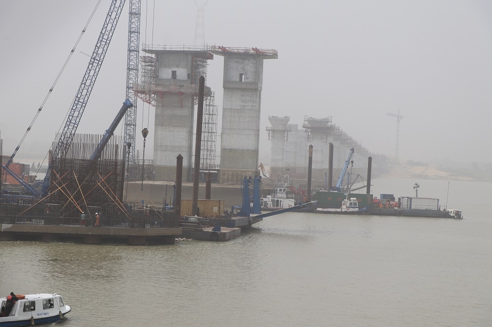 Next Level Agenda  The Honourable Minister of Works and Housing  Mr  Babatunde Fashola  SAN  inspects the 2nd Niger Bridge project  Anambra Section by Messrs Julius Berger Plc on the 11th of February  2020