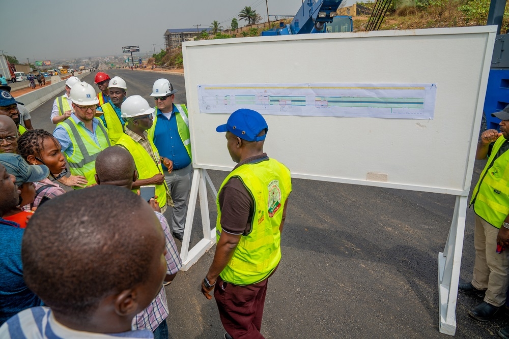 Federal Controller of Works in Lagos  Engr  Adedamola Kuti  middle   a Deputy Director in the Ministry of Works and Housing  Engr  Kayode Ibrahim   right  Regional Technical Manager  Region West  Julius Berger Nigeria Plc   Mr Thomas Balzuweit  left  and Project manager  Julius Berger Nigeria Plc  Mr Thomas Chirstl  2nd left  behind   during the Final Inspection of the Completed Section of the Kara End to Berger Bus Stop of the Lagos     Ibadan Expressway by officials of the Federal Ministry of Works and Housing on Saturday  29th  February 2020