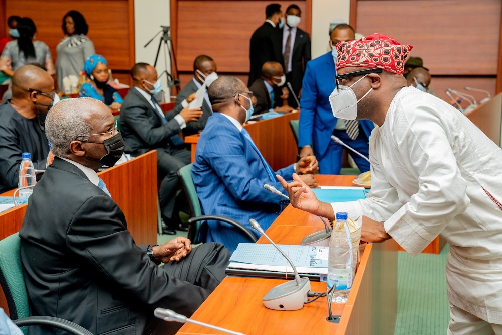 Hon. Minister of Works and Housing, Mr Babatunde Fashola,SAN (left),Permanent Secretary, Mr Ernest Afolabi Umakhihe (right) and member representing Ikorodu Federal Constituency in Lagos State, Hon. Babajimi Benson (middle) shortly before a Session of the Year 2021 Budget Presentation and Defence hosted by the House of Representatives Committee on Works at theÂ  National Assembly Complex, Abuja on Thursday, 5th NovemberÂ Â 2020