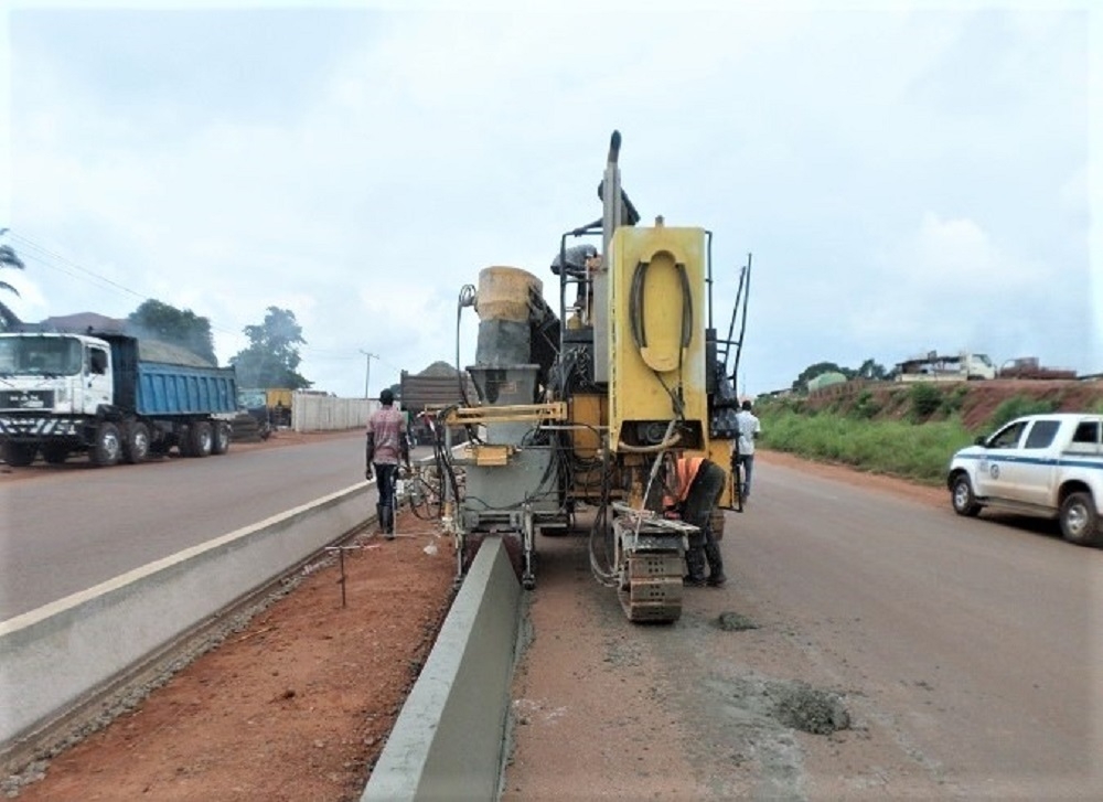 DUALIZATION OF LOKOJA - BENIN ROAD: OBAJANA JUNCTION - BENIN SECTION II: OKENE â€“ AUCHI, IN KOGI &amp; EDO STATES - CONTRACT No. 6136. Contractor: Mothercat Ltd.