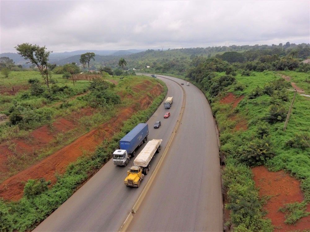 DUALIZATION OF LOKOJA - BENIN ROAD: OBAJANA JUNCTION - BENIN SECTION II: OKENE â€“ AUCHI, IN KOGI &amp; EDO STATES - CONTRACT No. 6136. Contractor: Mothercat Ltd.