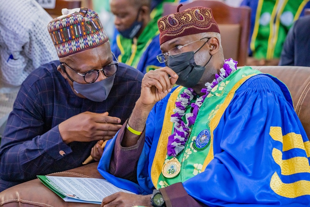 Hon. Minister of Works &amp; Housing and Guest Lecturer, Mr Babatunde Fashola,SAN(right) and the Kwara State Federal Controller of Works, Engr. Wasiu AtitebiÂ shortly after the Hon.Minister deliveredÂ the Â 10th Convocation Lecture of Al- Hikmah University on, &quot; University Education, Entrepreneurship and Employment Prospects: Survival Imperatives in Post COVID-19,&quot;Â at the University Auditorium,Â Ilorin,Kwara State on Friday, 4th December 2020