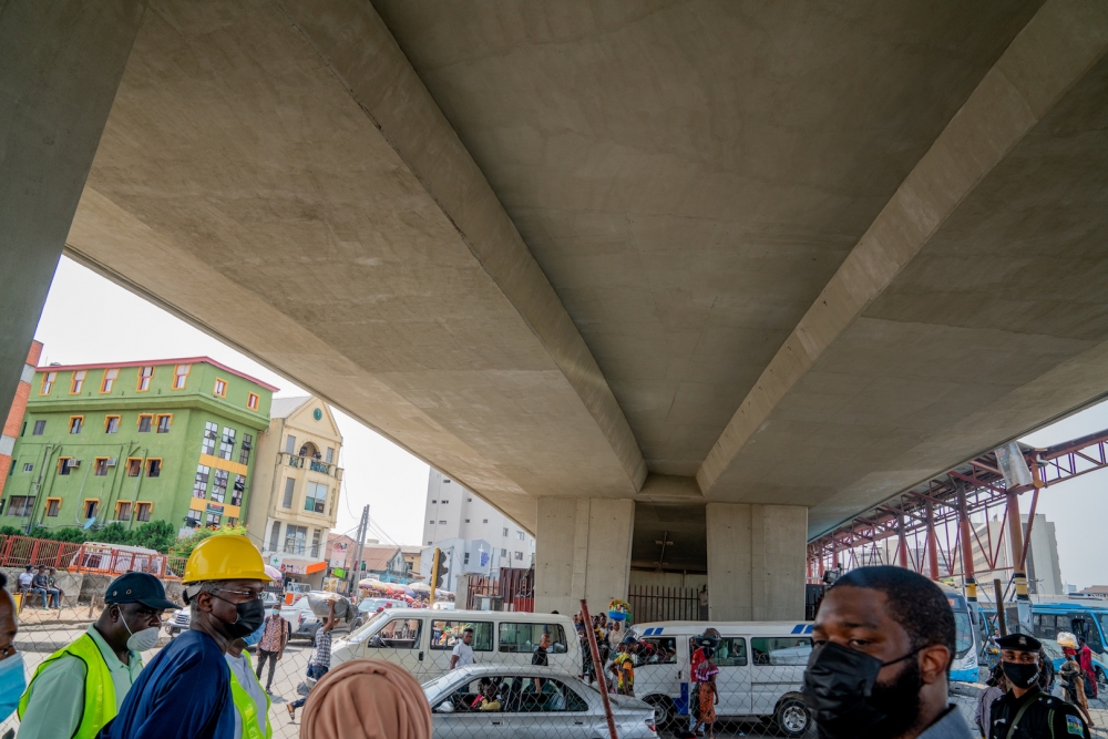 Hon. Minister of Works and Housing, Mr Babatunde Fashola, SAN (left)Â during the inspection of the recently completed Emergency Repairs of the damage caused on May 1, 2020 Â by the explosion from a Petrol-laden truck to the Obalende Â BridgeÂ  in Lagos State on Thursday, 14th JanuaryÂ 2021