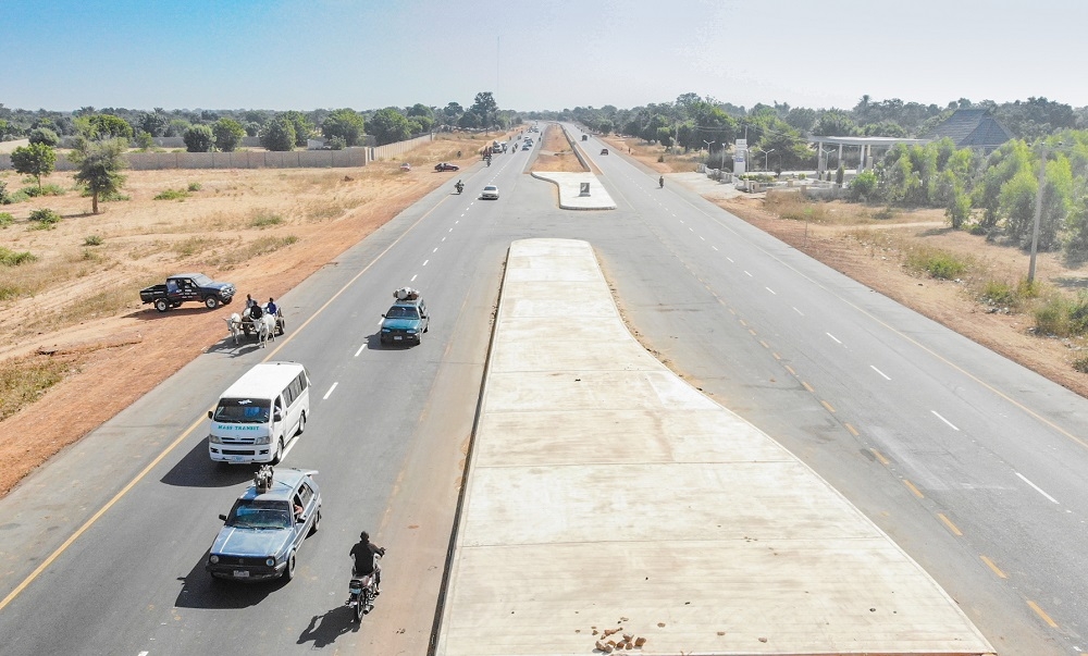 A view of the Kano - Maiduguri Road, Section II (Shuwarin - Azare) with Spur from Dutse to Kwanar Huguma in Jigawa/ Bauchi States during its commissioning and Handover by Representative of President Muhammadu Buhari and Hon. Minister of  Water Resources, Engr. Suleiman Adamu,Governor of Jigawa State, Alhaji Muhammad Badaru Abubakar, representative of the Hon. Minister of Works &amp; Housing and Permanent Secretary in the Ministry , Mr Babangida Hussaini, Emir of Dutse, Alhaji Nuhu Muhammadu Sanusi and others at Shuwarin on Monday 13th December 2021.