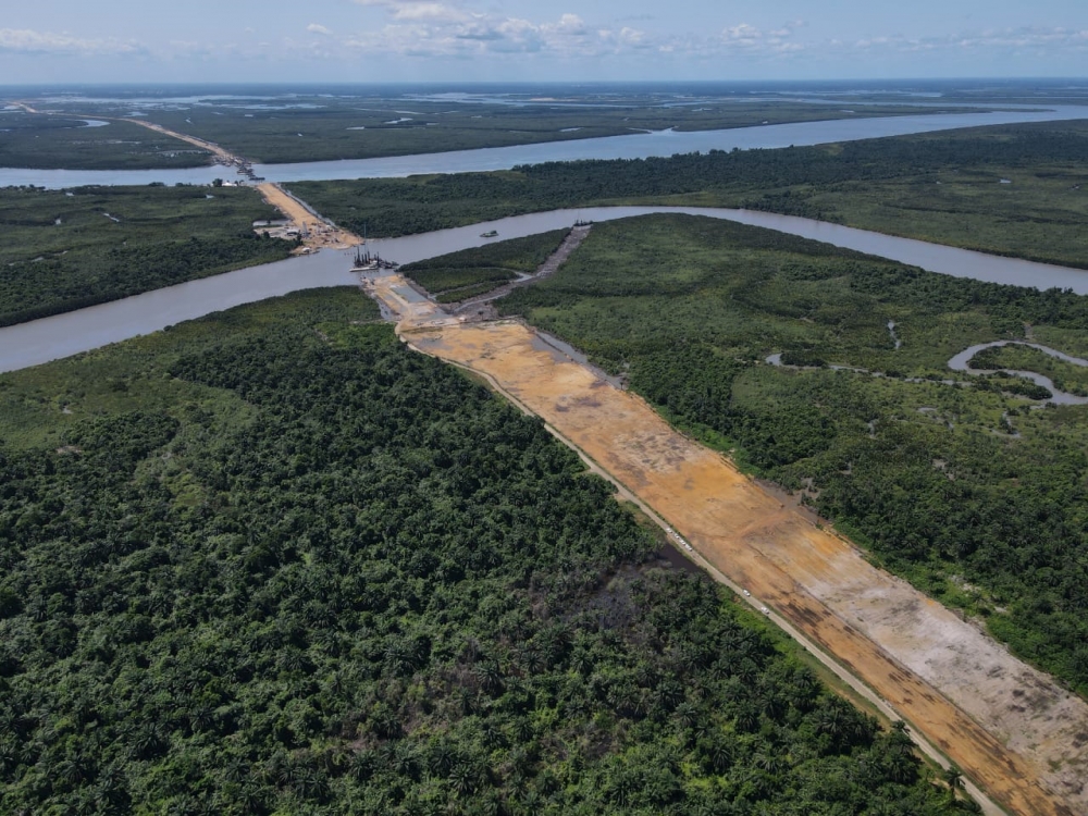 An aerial view showing the locations of Opobo Channel Bridge on the left and Nanabie Creek Bridge on the rightÂ as part of the ongoing construction of the Bodo Bonny Road with Bridges Across the Opobo Channel in Rivers State.