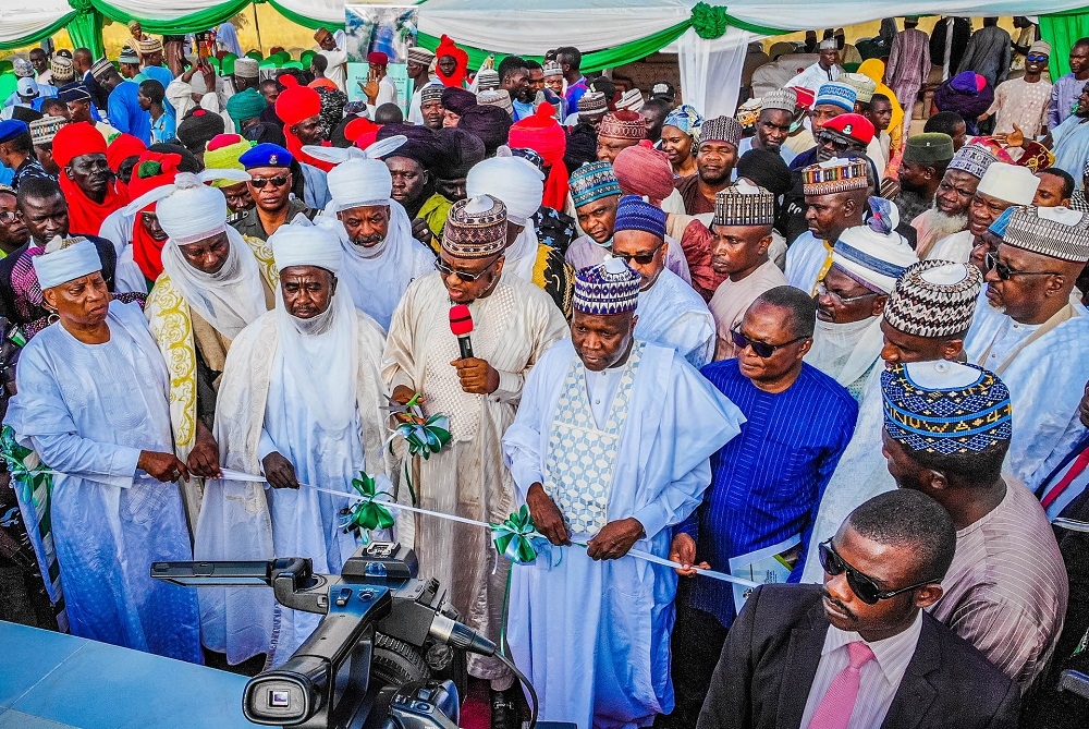 Representative of President Muhammadu Buhari and Minister of Communications and Digital Economy, Prof. Isa Ali Pantami (3rd right), Governor of Gombe State, Alhaji Muhammadu  Inuwa Yahaya (2nd right), Emir of Gombe &amp; Chairman, Gombe State Council of Emirs &amp; Chiefs, HRH.Dr Abubakar Shehu Abubakar III (3rd left) and representative of the Hon. Minister of Works and Housing &amp; Director Highways, North East Zone, Engr. Celestine Shausu (right) and others during the Federal Government&#039;s Commissioning and Handover of  Gombe - Kaltungo Road in Gombe State  on Friday, 26th August 2022. 