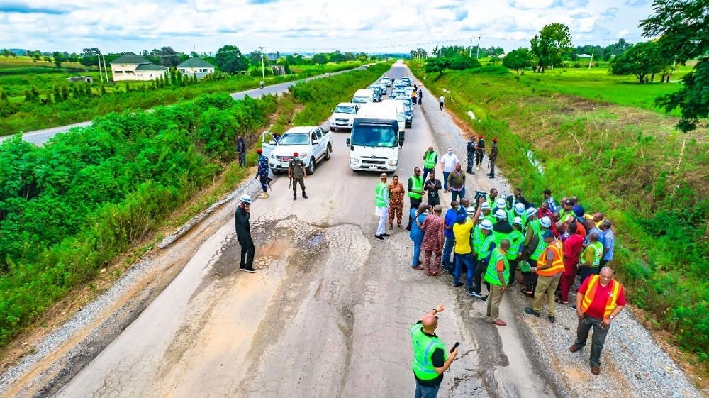 L-R :Clerk House Committee on Works, Caroline Asan,  Member Hon. Ari Mohammad Abdulmumin, The Project Manager, Engr.Henry Usar,  Chairman House Committee on Works, Hon. Engr. Abukabar Kabir Abubakar, Member Hon. Kani FaInspection of the Expansion of 5.4Km Abuja- Keffi Express Way and Dualization of 220km Keffi-Akwanga-Lafia- Makurdi Road, Thursday, September 22, 2022.