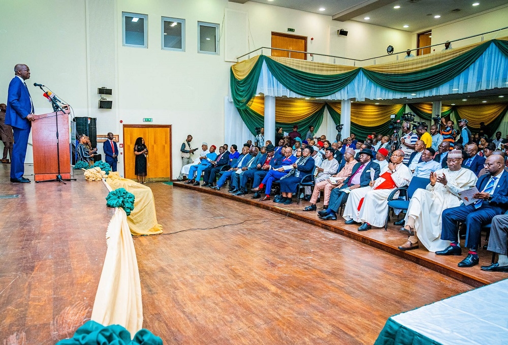 Hon. Minister of Works and Housing and Guest Speaker, Mr Babatunde Fashola, SAN (left) delivering his Lecture during the Epiphany Azinge Foundation 2022 Annual Lecture with the theme,&quot; Leadership and Service to Humanity&quot; and public presentation of Biography titled, &quot; Azinge: Born to Serve&quot; at the Shehu Musa Yar&#039;Adua Centre, Abuja on Tuesday, 15th November 2022.