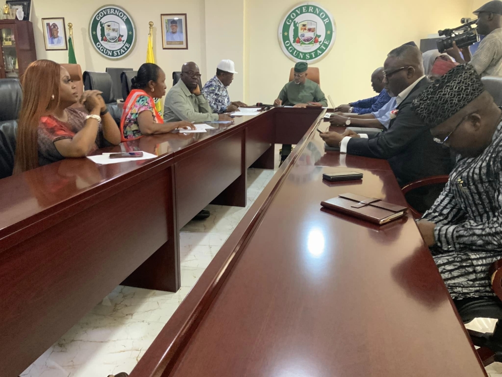 Honourable Minister, Federal Ministry of Works, Senator Dave Umahi on a courtesy visit to the Executive Governor, Prince Dapo Abiodun CON, Governor of Ogun State on the 31st August, 2023