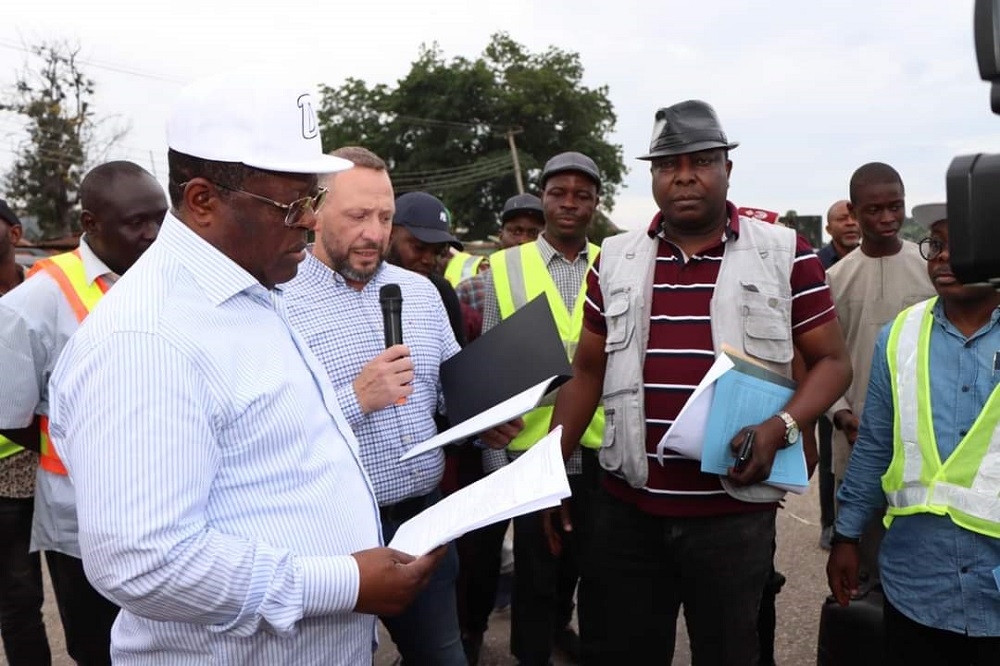 Honourable Minister, Federal Ministry of Works, H.E. Sen ( Engr ) David Nweze Umahi. CON and Director Highway South South, Engr C.A Ogbuagu with some management staff at the inspection of the  Dualization of Lokoja – Benin Road: Obajana Junction  – Benin Section II: Okene – Auchi in Kogi/Edo States