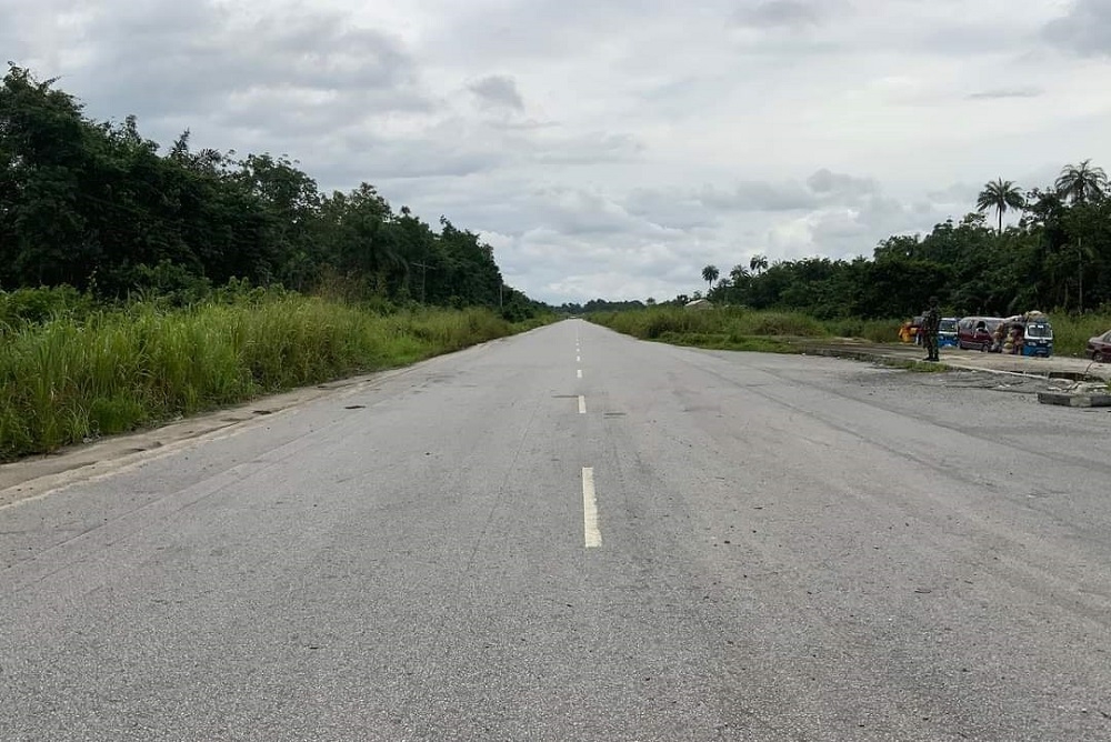 Failed sections of the East-West Road, Section 1: Warri - Kaiama  in Delta State