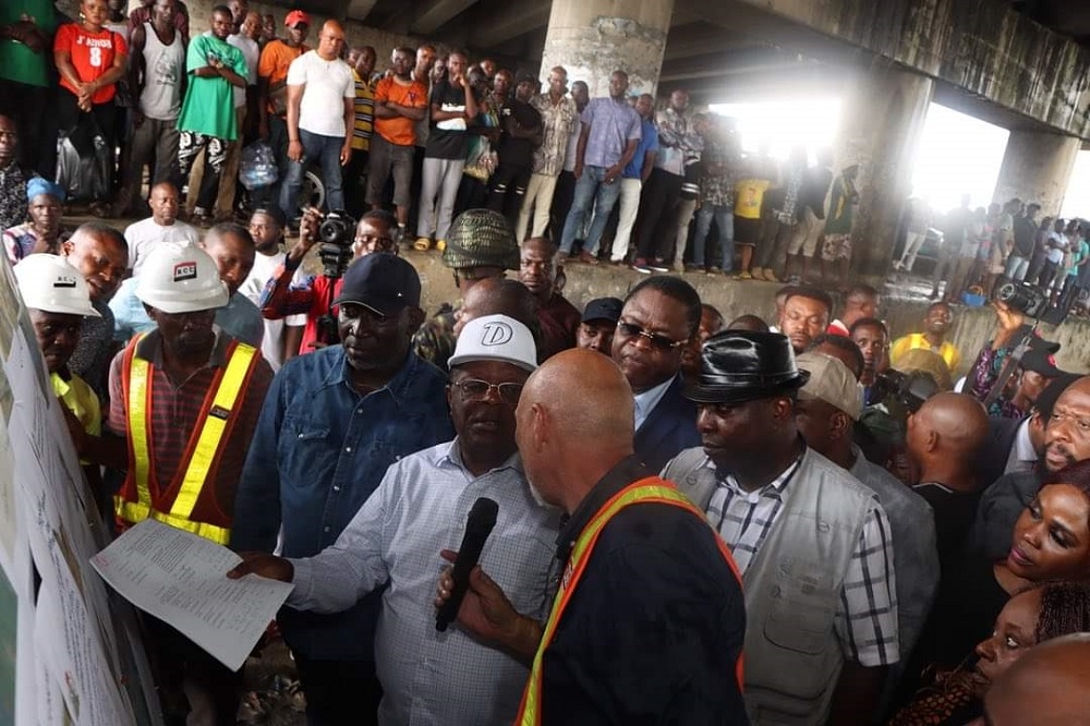 #Renewedhope…. The Honourable Minister, Federal Ministry of Works, H.E. Sen (Engr) David Nweze Umahi, CON, Director Highway South South, Engr C.A Ogbuagu during the inspection Upgrading of 15km of the East – West Road (Section III) Port Harcourt (Eleme Junction) To Onne Port Junction in Rivers State