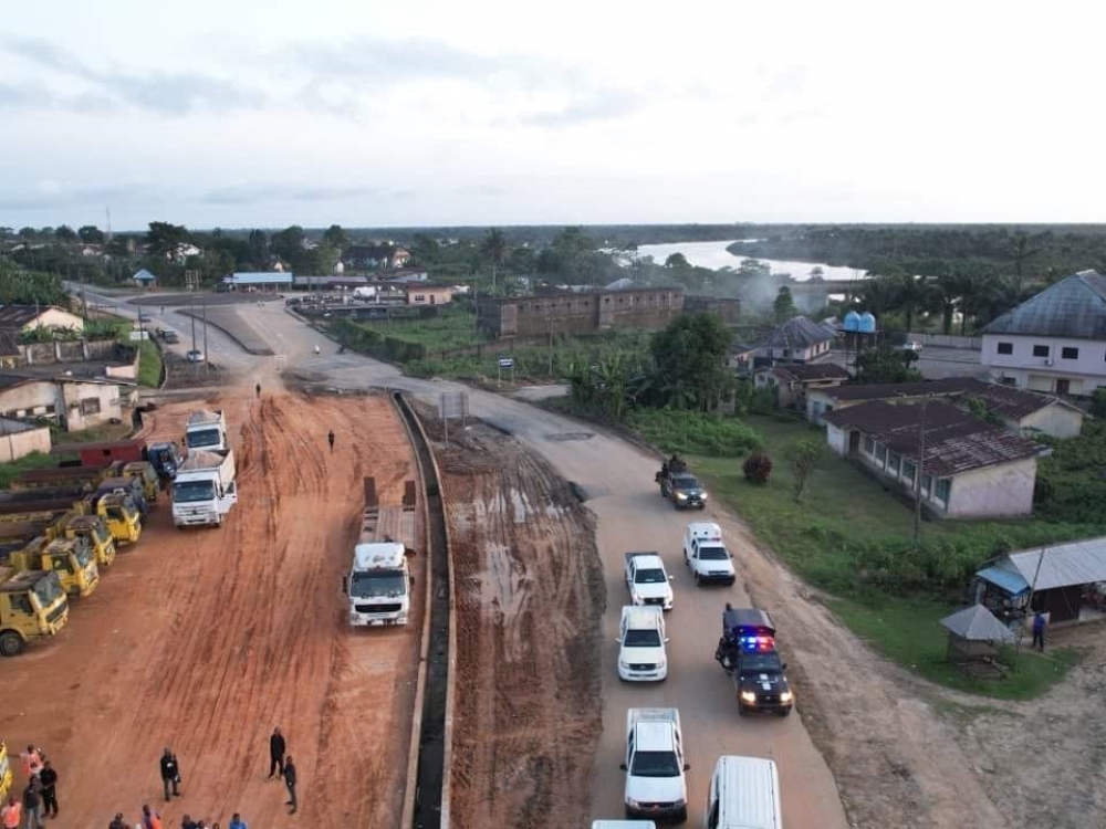 Dualization of East–West Road, Section IV: Eket–Oron Road in Akwa Ibom State