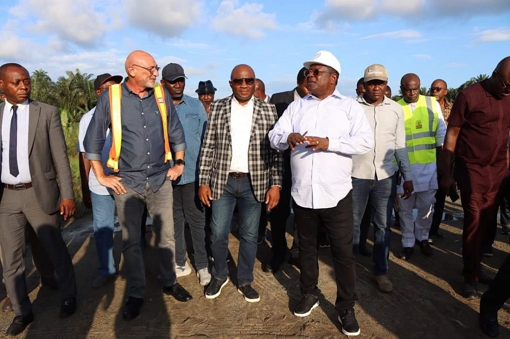 #Renewedhope…. L-R Director Highway South South, Engr C.A Ogbuagu, The Honourable Minister, Federal Ministry of Works, H.E. Sen (Engr) David Nweze Umahi, CON during the inspection Upgrading of 15km of the East–West Road, Eleme Junction-Onne Port  Junction, Port Harcourt, Rivers State on the 20th September, 2023