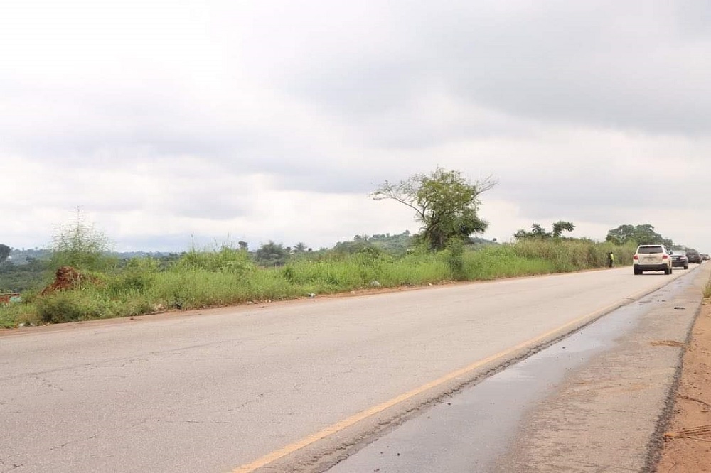 Construction of Enugu-Onitsha Expressway Road in Anambra/Enugu States