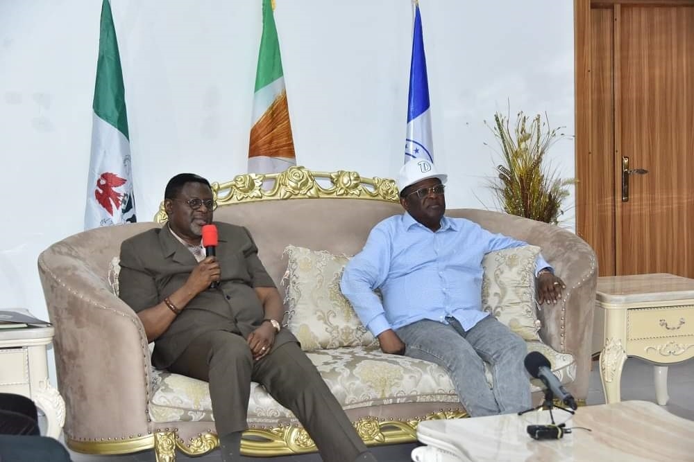 His Excellency, Senator (Engr) David Nweze Umahi, CON, Honourable Minister, Federal Ministry of Works, Paid a courtesy visit to the Governor of Cross River State, Senator Prince Bassey Otu in Cross River State on the 21st September, 2023