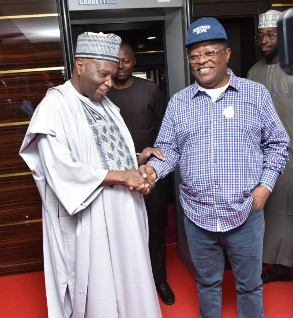 Honourable Minister of Works, His Excellency, Sen. Engr. Nweze David Umahi, CON with the Governor of Gombe State, His Excellency, Muhammadu Yayaha Inuwa,  in a meeting in his office on 17th November, 2023