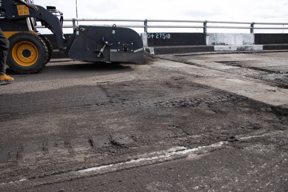 Emergency repair of the Third Mainland bridge