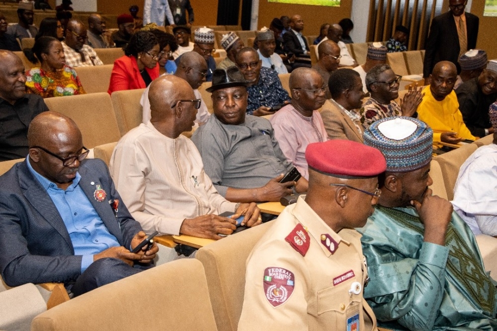 Honourable Minister of Works, His Excellency,  Sen. Engr. Nweze David Umahi CON inaugurating members of Governing Board of Federal Roads Maintenance Agency ( FERMA) on Thursday, 21st December, 2023.