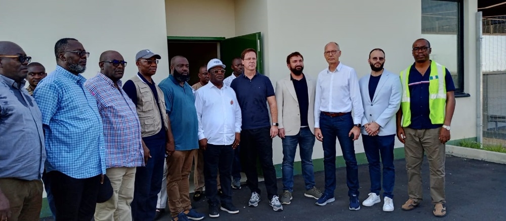 Honourable Minister of Works, H.E, Sen. (Engr) David Nweze Umahi at the handover of the completed 2nd Niger Bridge project and ancillary facilities from Messrs. Julius Berger Nigeria (JBN) Plc  at the 2nd Niger Bridge toll station on 3rd December, 2023.