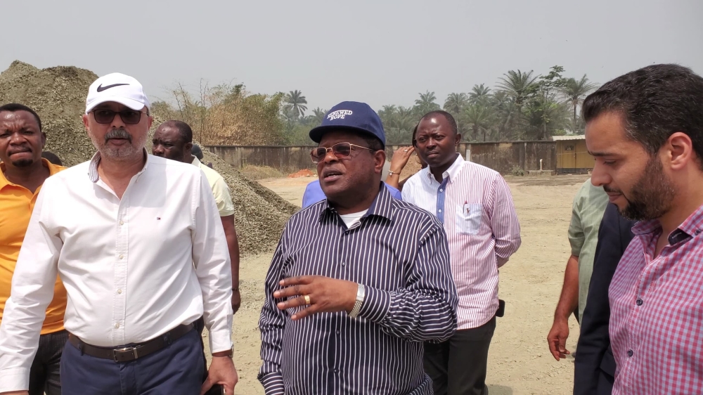 Minister of Works, Sen Umahi  inspects the 56.10 kilometers Enugu-Port Harcourt Dual Carriageway under reconstruction in Abia State and the 15 kilometers Eleme to Onne Junction in East West Road Section 3, comprising of 3 lanes each in Port Harcourt, Rivers State