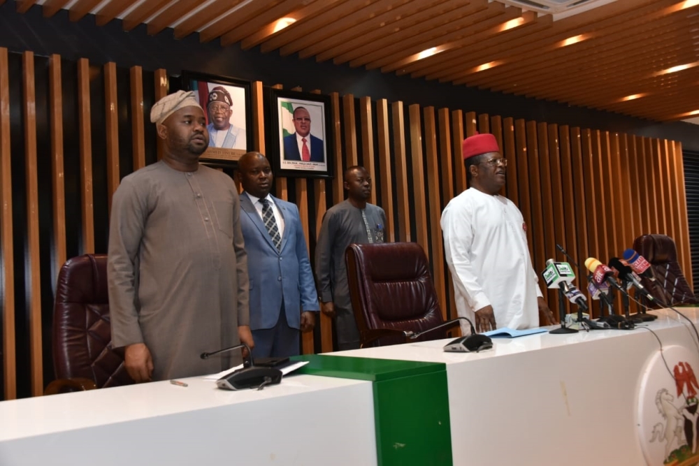 Hon. Minister of Works, H.E Sen. Engr. Nweze David Umahi CON with Contractors