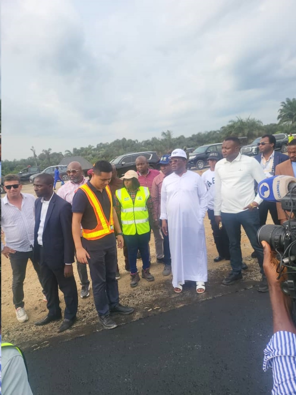 Honourable Minister of Works. His Excellency, Sen. Engr Nweze David Umahi CON during his inspection visit to the rehabilitation work at Enugu- Port Harcourt dual carriageway section 4( Aba-PH) executed by China Civil Engineering Construction Corporation Ltd (CCECC)