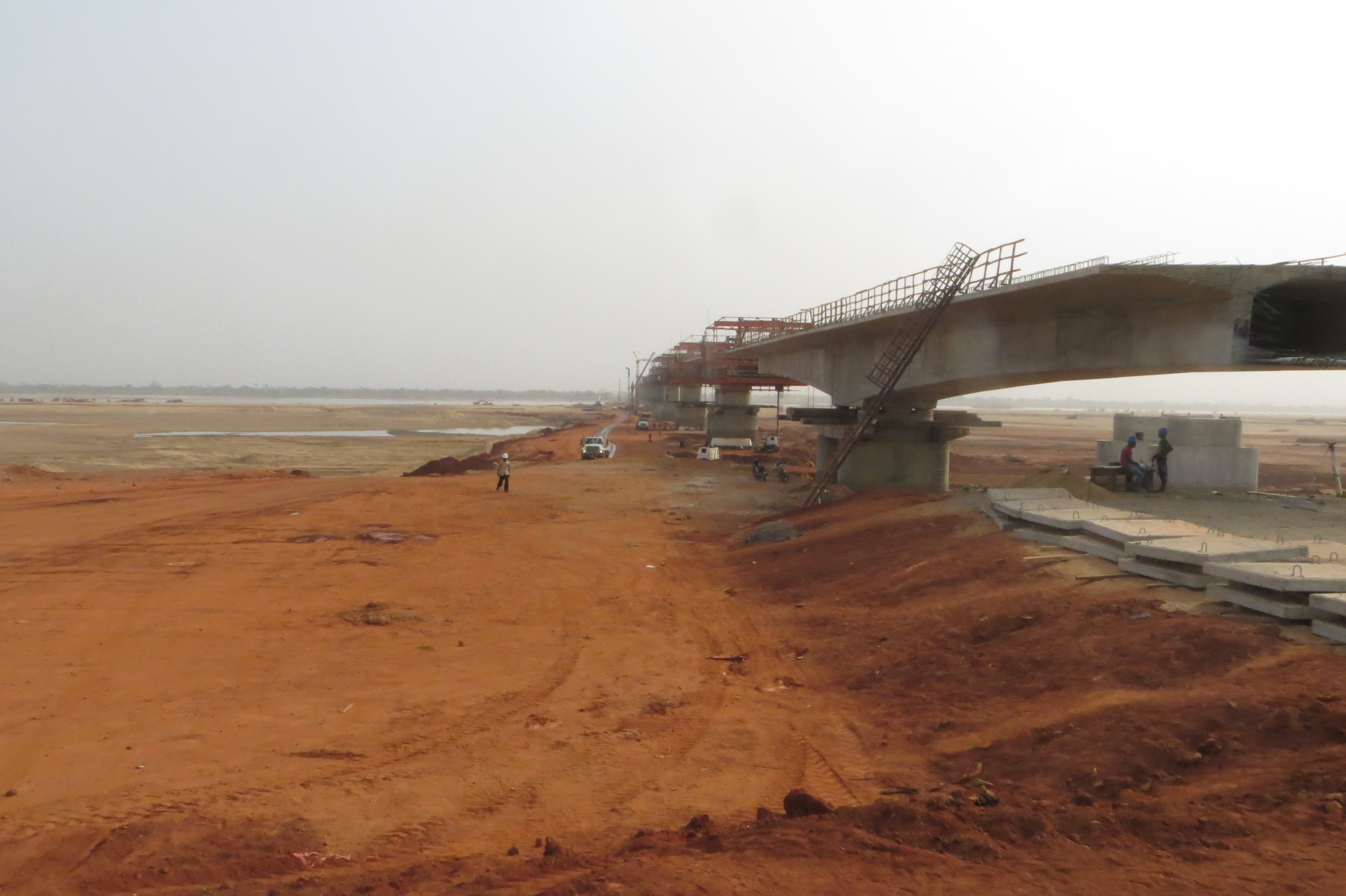 Ongoing Loko-Oweto Bridge Benue - Nassarawa State (3)